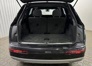 Audi Q7 38