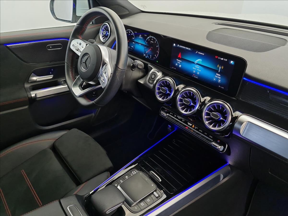 Mercedes-Benz GLB SUV 1,3 l 120 kw