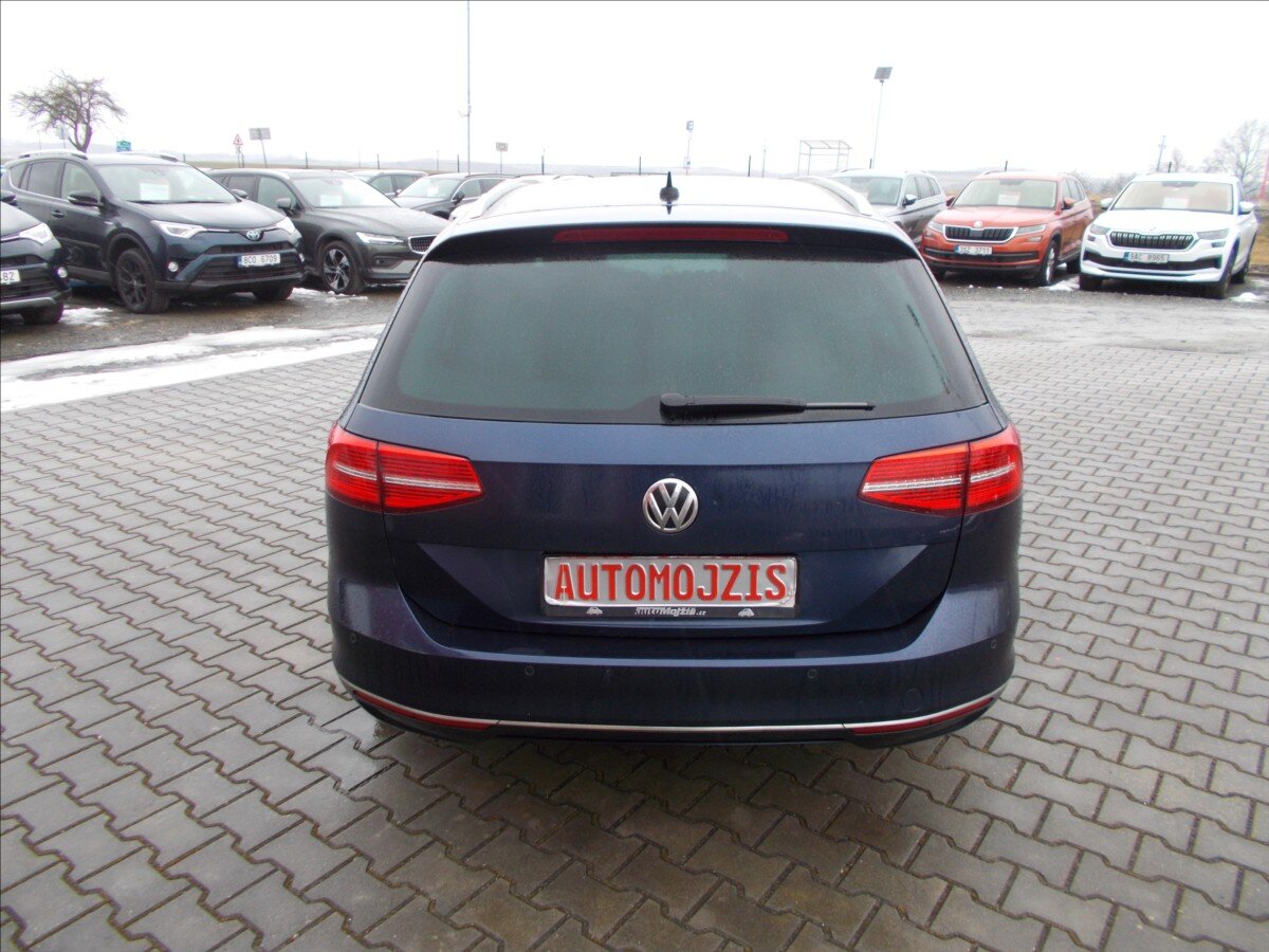 Volkswagen Passat Kombi 1,4 l 110 kw