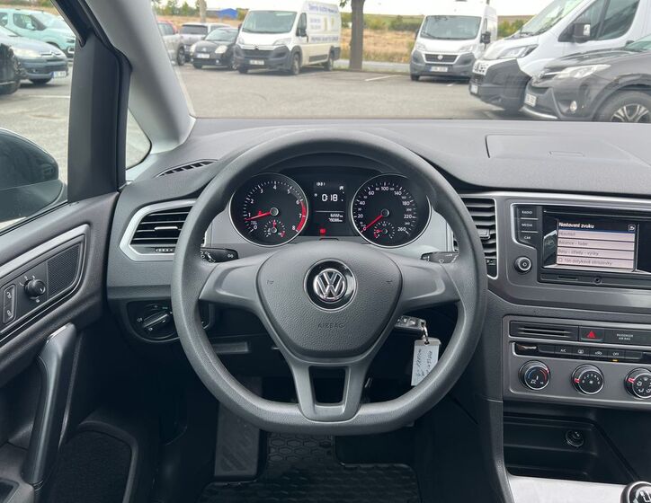 Volkswagen Golf Sportsvan 9