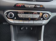 Hyundai i30 Kombi 998,0 88 kw