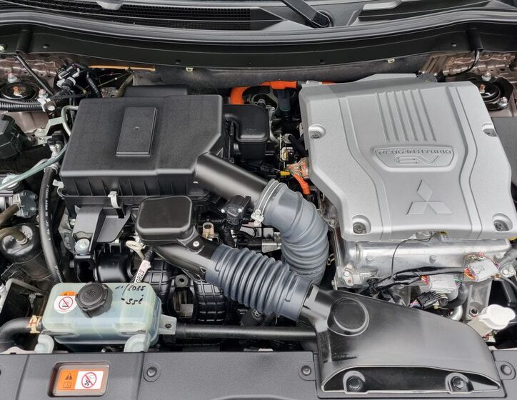 Mitsubishi Outlander 27