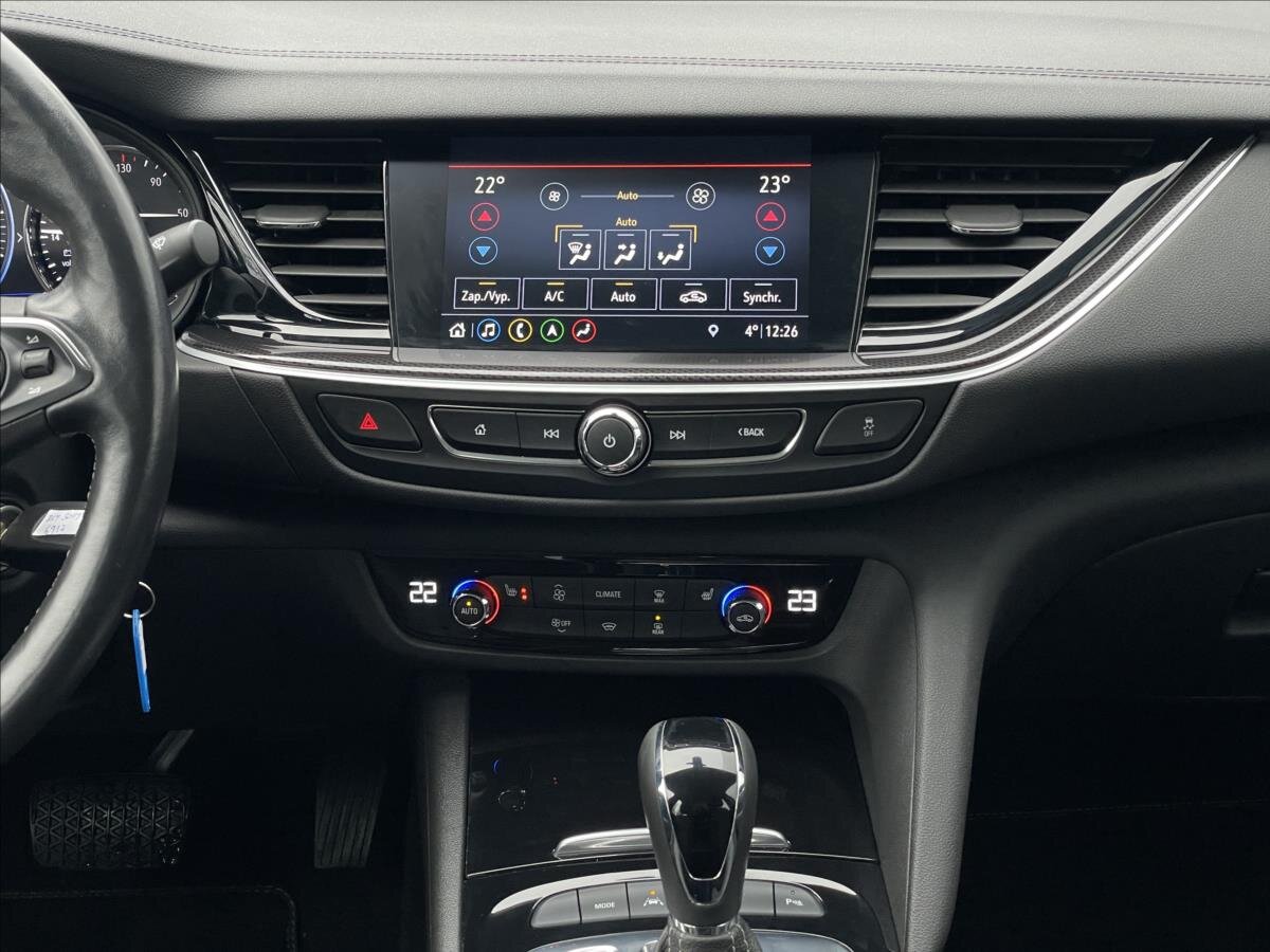 Opel Insignia Liftback 2,0 l 147 kw