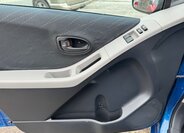 Toyota Yaris Hatchback 998,0 51 kw