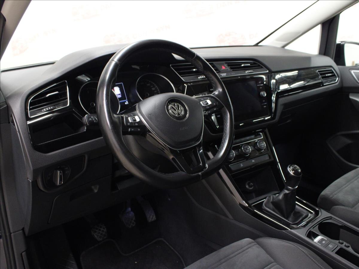 Volkswagen Touran Kombi 2,0 l 110 kw