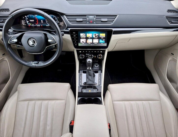 Škoda Superb Kombi 2,0 l 147 kw