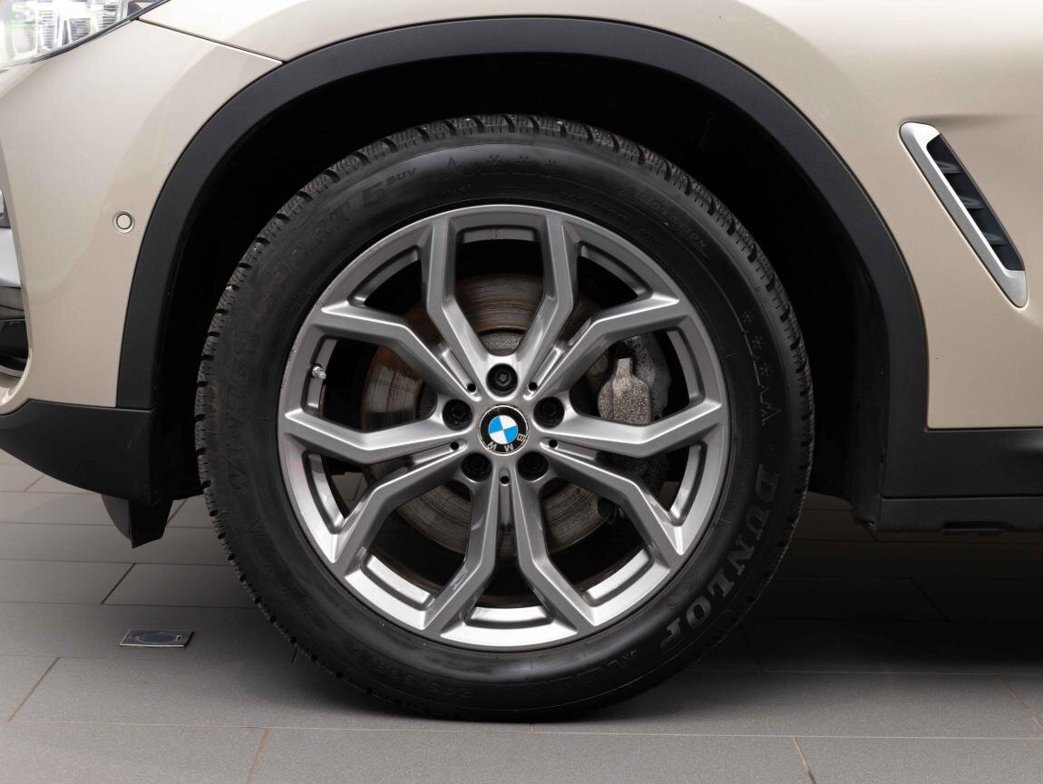 BMW X3 SUV / Terénní 3,0 l 195 kw