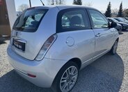 Lancia Y Hatchback 1,2 l 55 kw