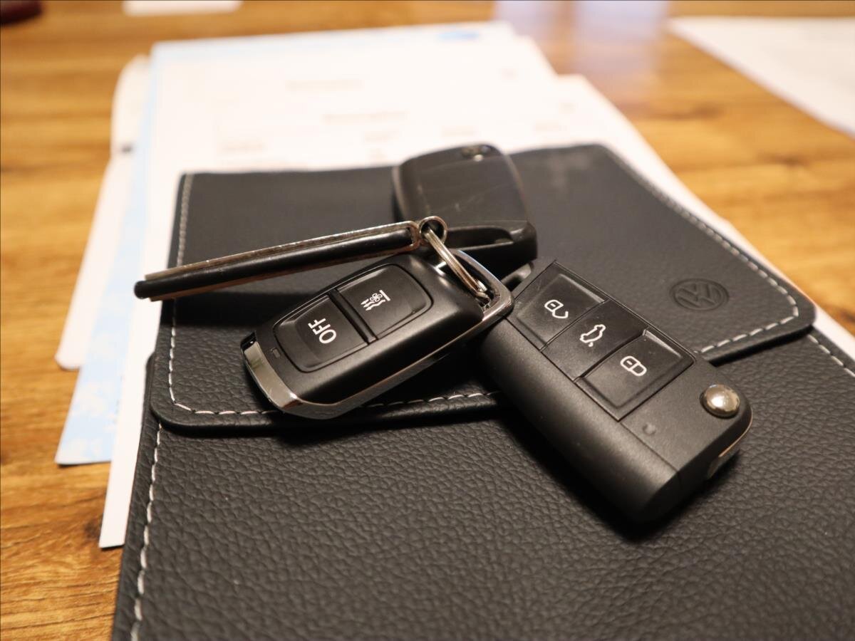 Volkswagen T-Roc CUV / Crossover 1,6 l 85 kw