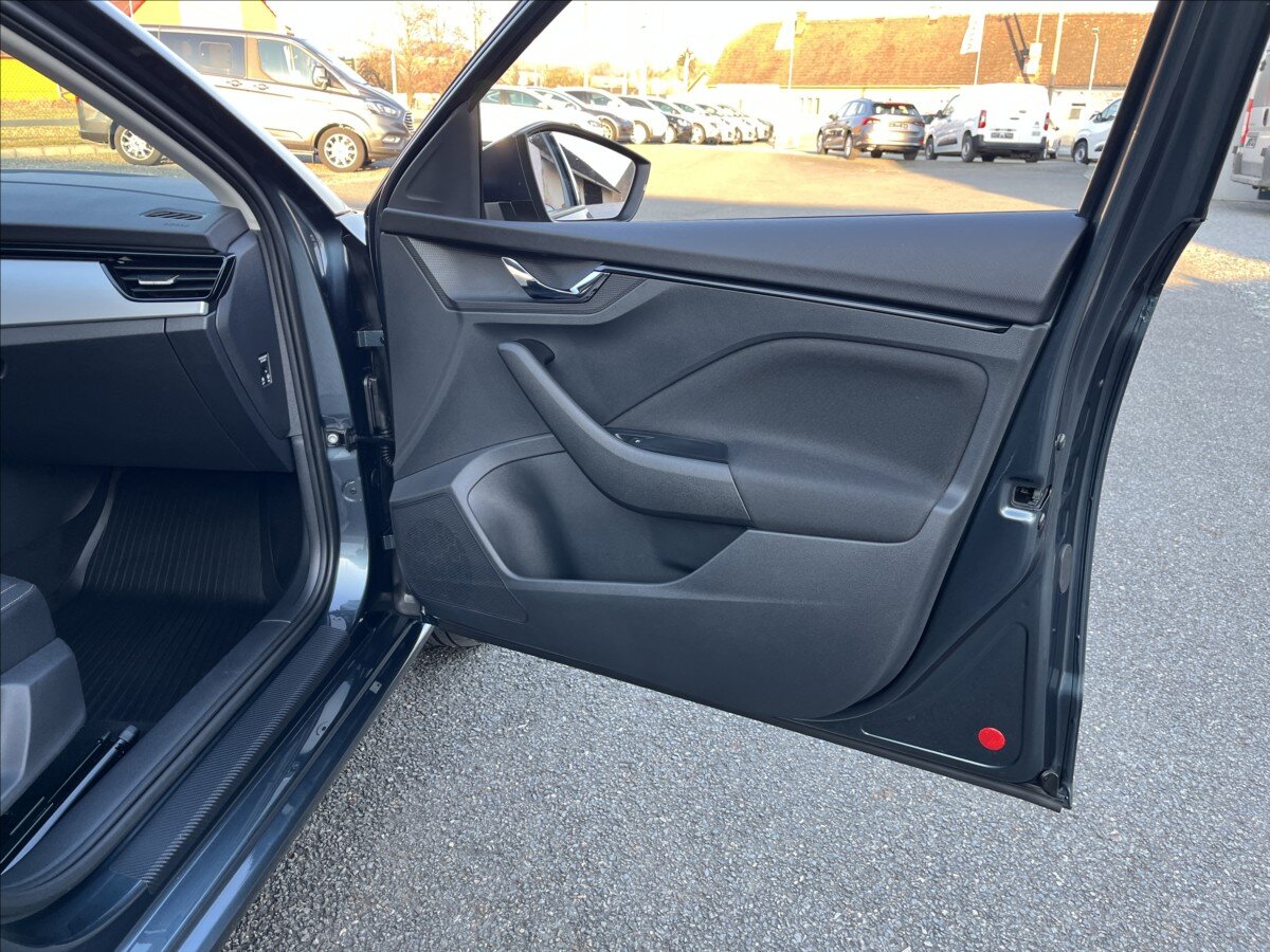 Škoda Scala Hatchback 999,0 85 kw