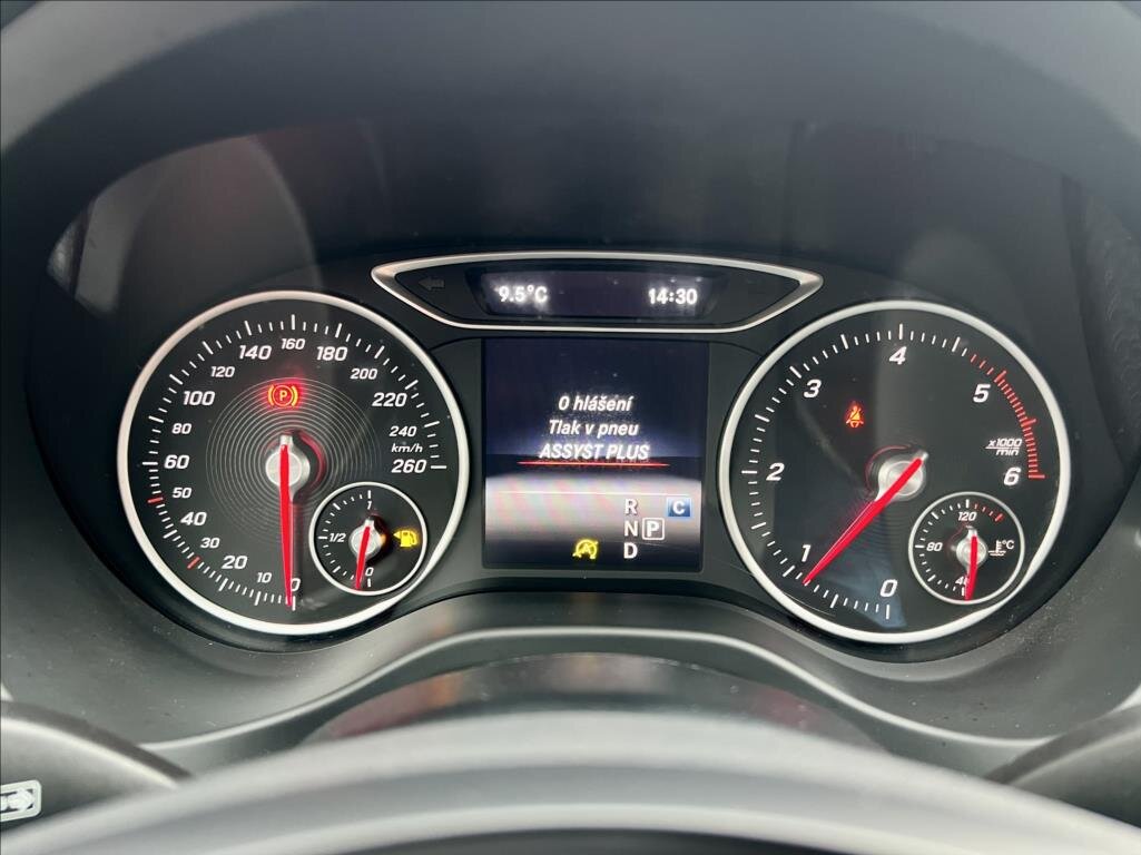 Mercedes-Benz Třídy A Hatchback 1,5 l 80 kw