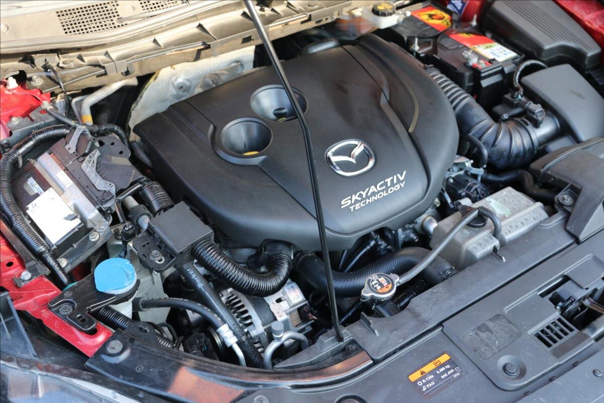 Mazda CX-5 SUV 2,2 l 129 kw