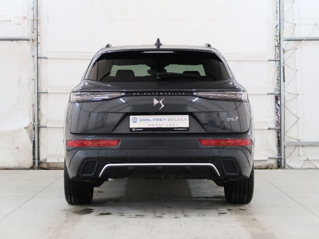 DS Automobiles DS7 Crossback