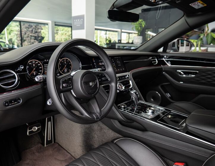 Bentley Flying Spur 5