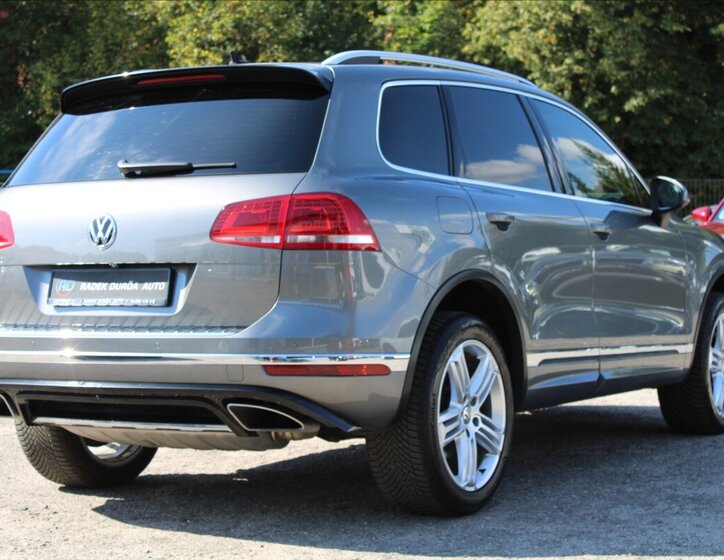Volkswagen Touareg 5