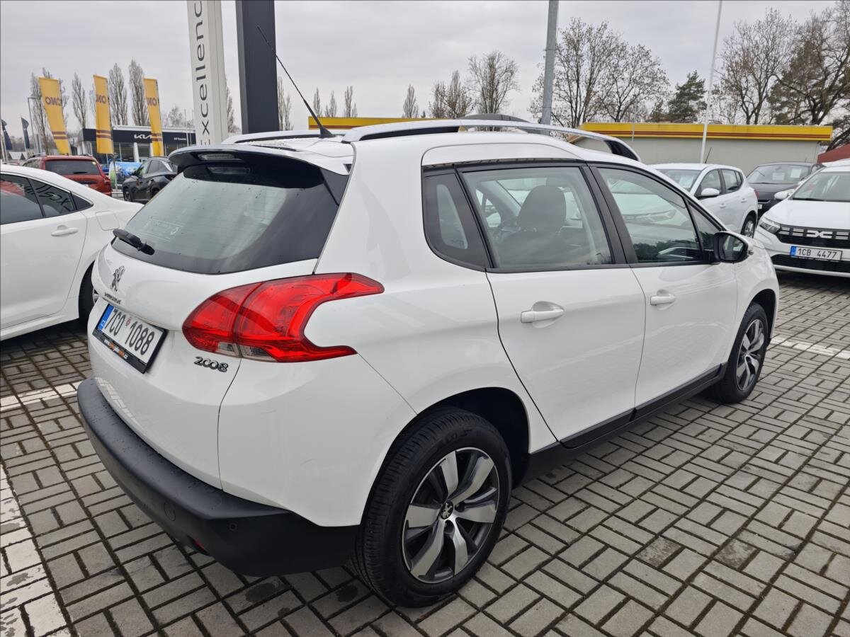 Peugeot 2008 SUV / Terénní 1,2 l 60 kw
