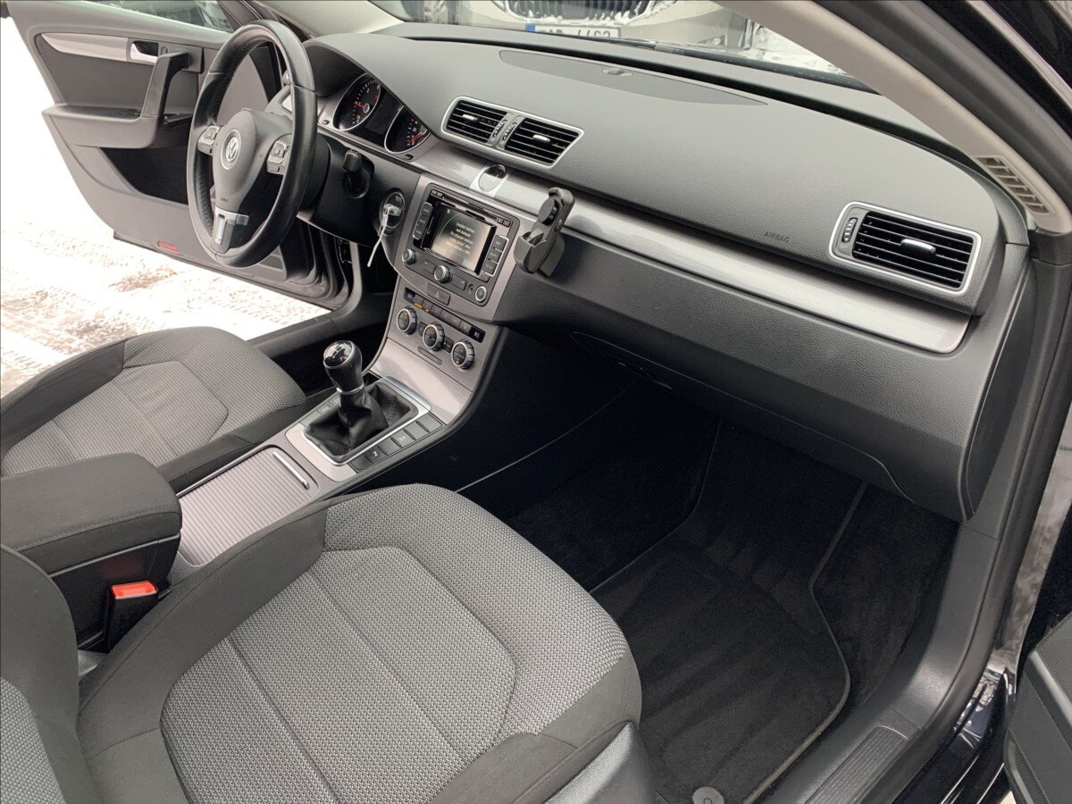 Volkswagen Passat Kombi 2,0 l 103 kw