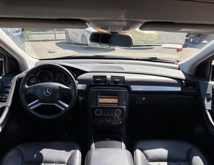 Mercedes-Benz Třídy R Kombi 3,0 l 165 kw