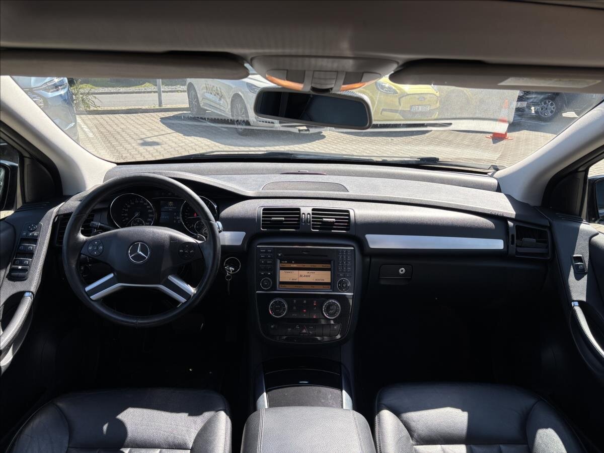 Mercedes-Benz Třídy R Kombi 3,0 l 165 kw