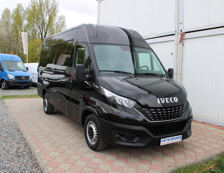 Iveco Daily Užitková 2,3 l 100 kw