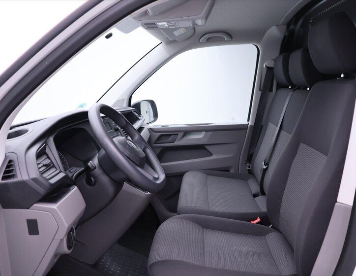 Volkswagen Transporter 11