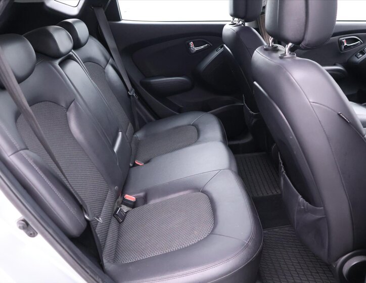 Hyundai ix35 SUV 1,6 l 99 kw