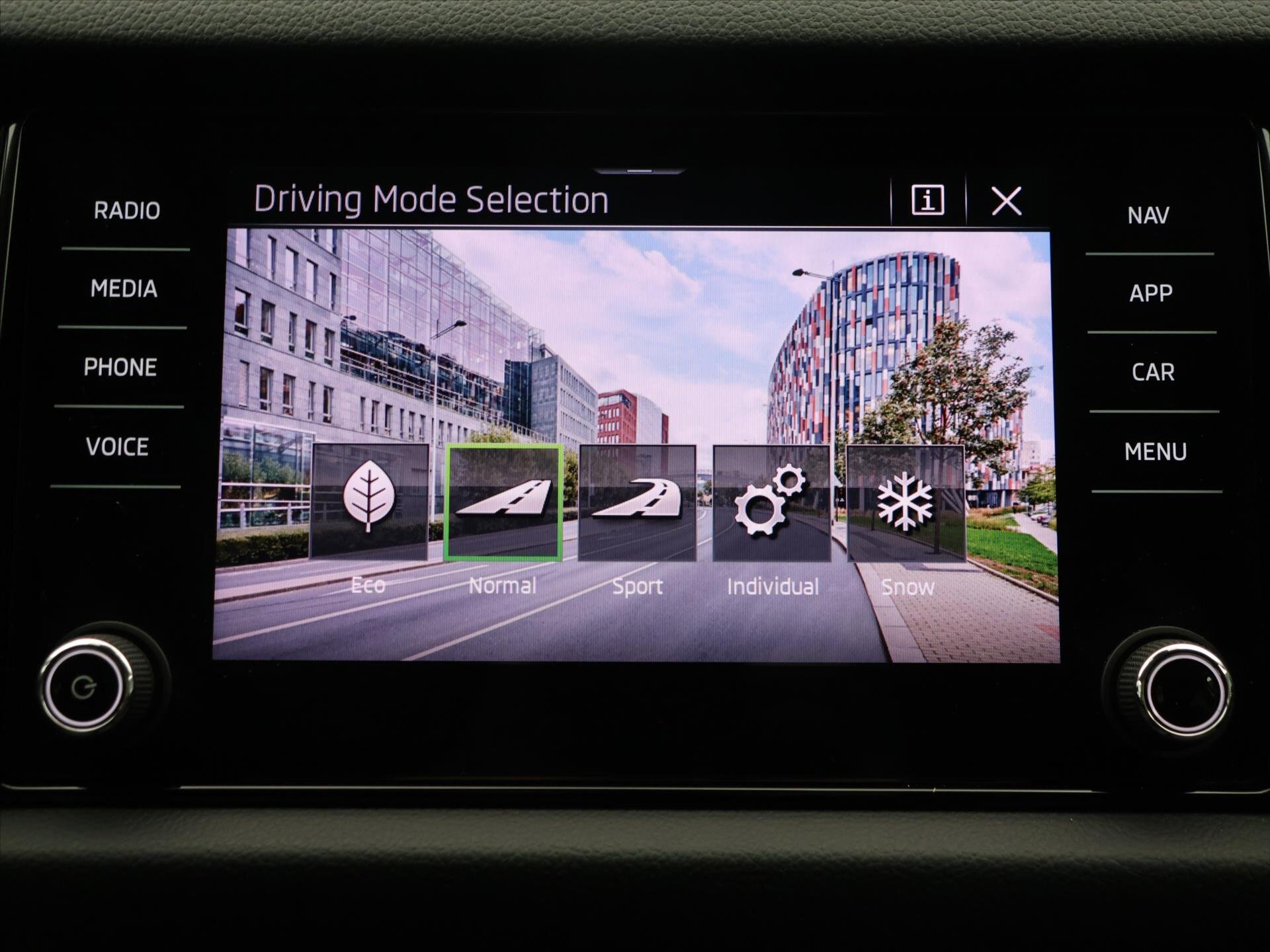 Škoda Kodiaq SUV / Terénní 2,0 l 140 kw