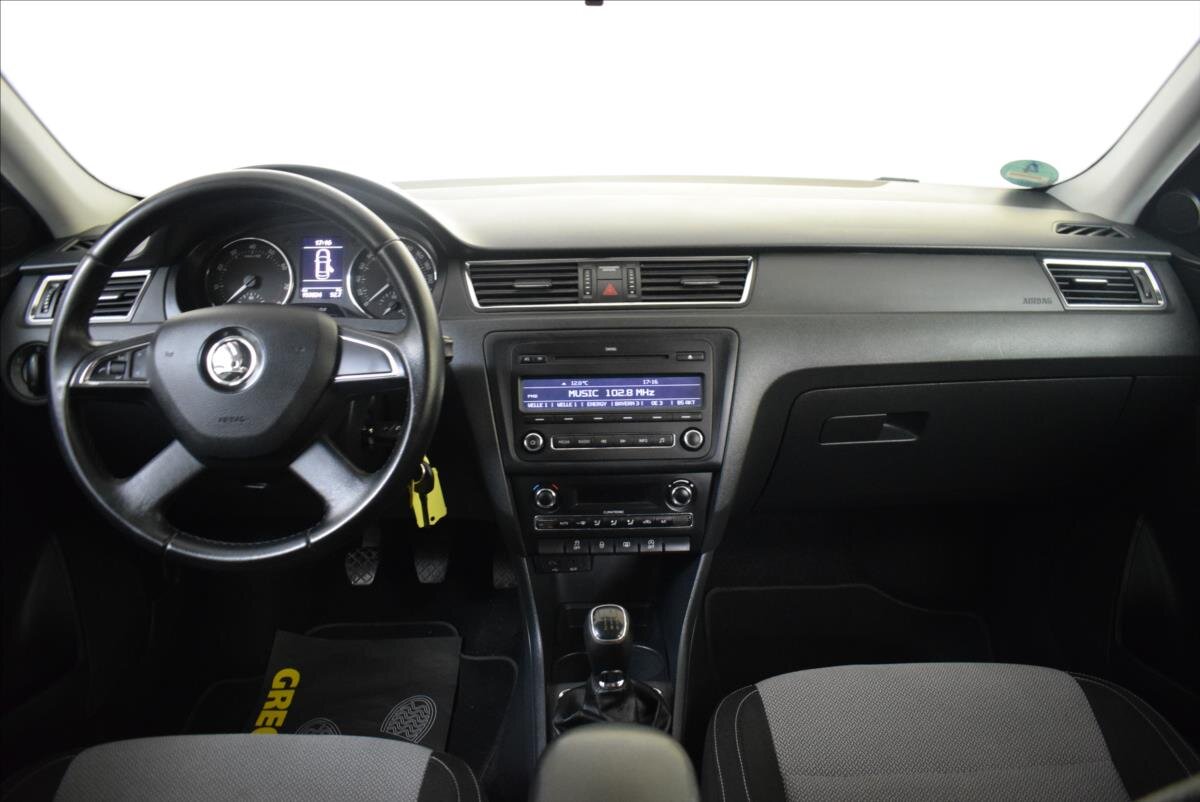 Škoda Rapid Liftback 1,2 l 77 kw