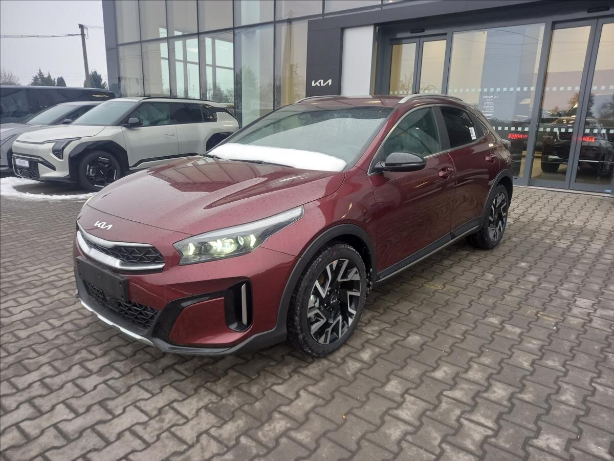 KIA XCeed SUV / Terénní 1,6 l 110 kw