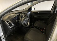 Hyundai i20 9