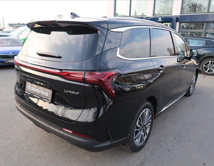Dongfeng U-Tour MPV 1,5 l 130 kw