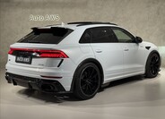 Audi RS Q8 10