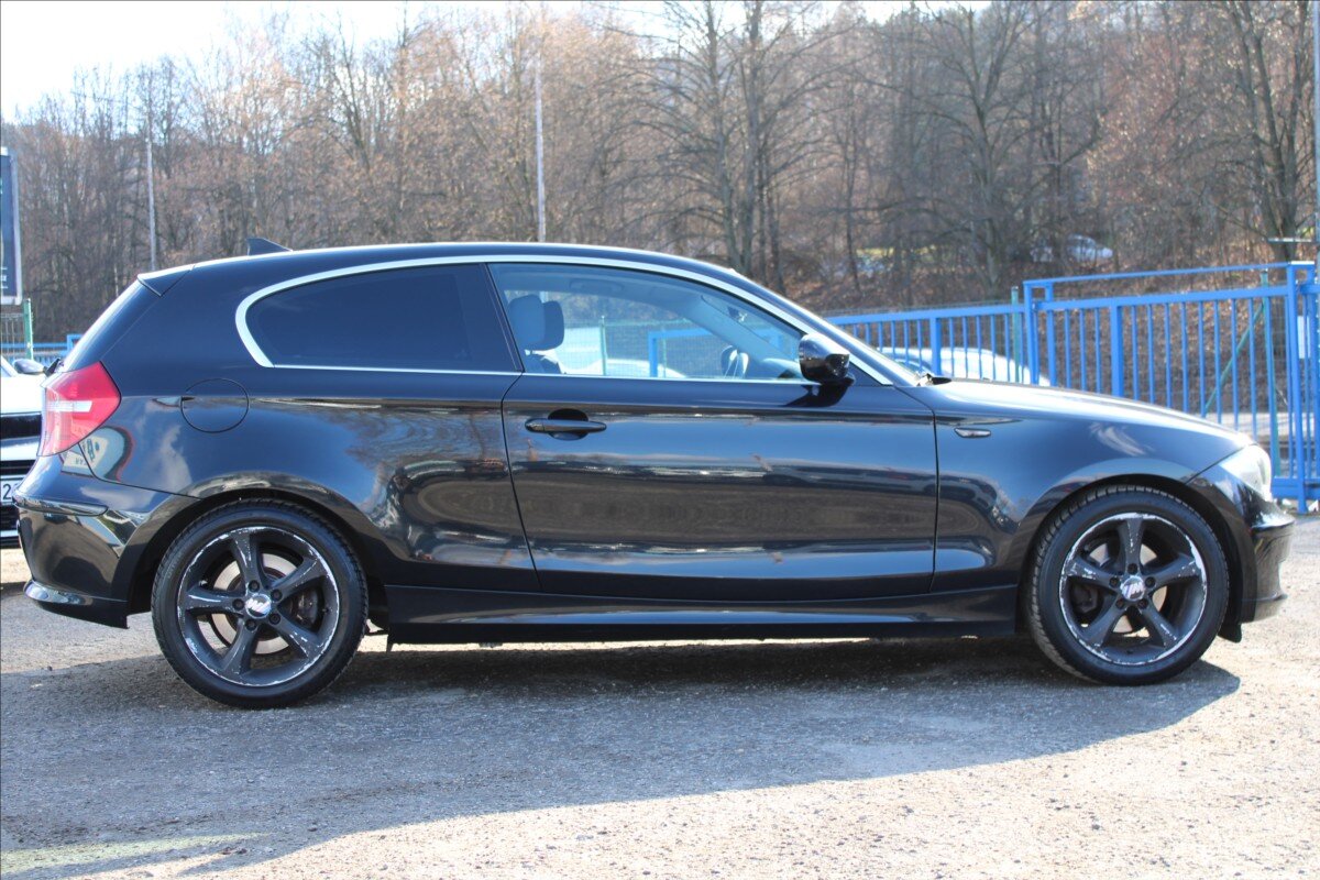 BMW Řada 1 Hatchback 2,0 l 105 kw