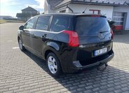 Peugeot 5008 3
