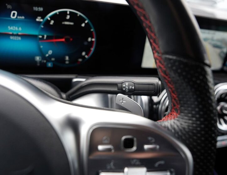 Mercedes-Benz GLB SUV / Terénní 2,0 l 110 kw