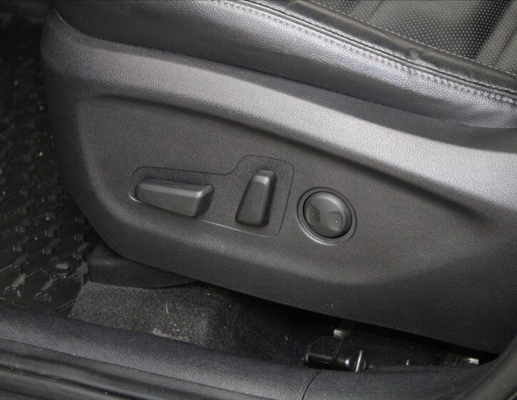 KIA Sorento SUV 2,2 l 147 kw