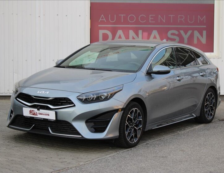 KIA ProCeed Hatchback 1,5 l 117 kw