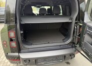 Land Rover Defender SUV / Terénní 3,0 l 184 kw