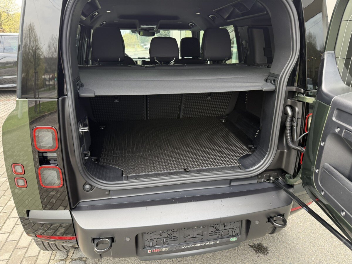 Land Rover Defender SUV / Terénní 3,0 l 184 kw