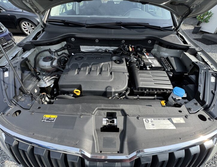 Škoda Karoq Kombi 1,6 l 85 kw