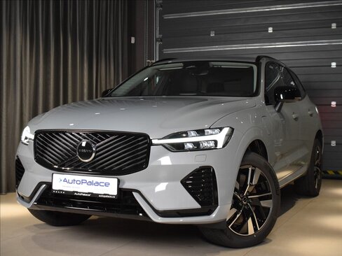 Volvo XC60 SUV / Terénní 2,0 l 257 kw