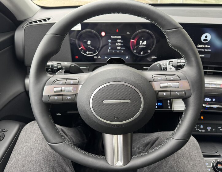 Hyundai Kona SUV 1,6 l 101 kw