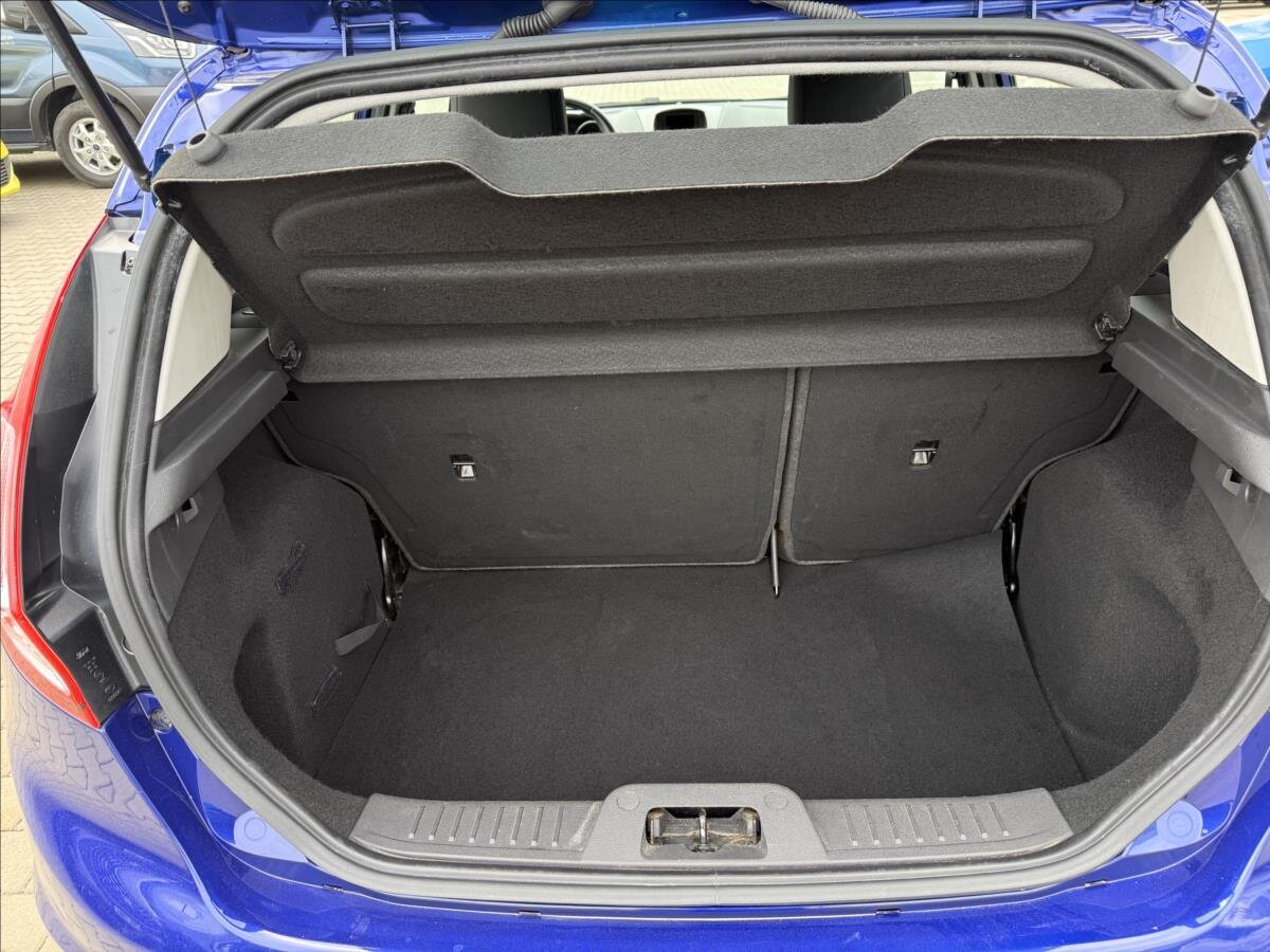 Ford Fiesta Hatchback 998,0 74 kw