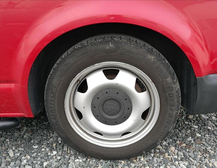 Volkswagen Transporter Kombi 2,0 l 132 kw