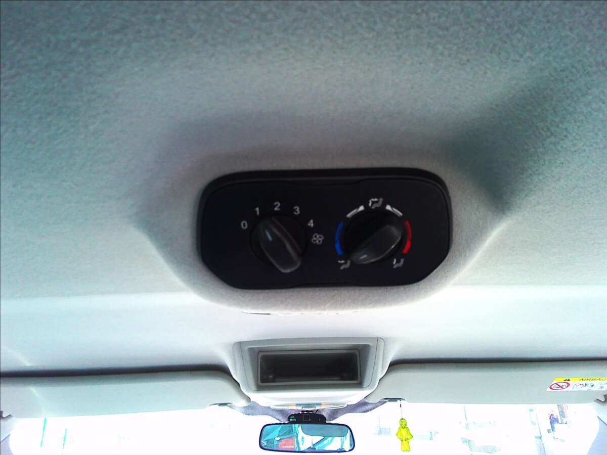 Ford Transit MPV 2,2 l 74 kw