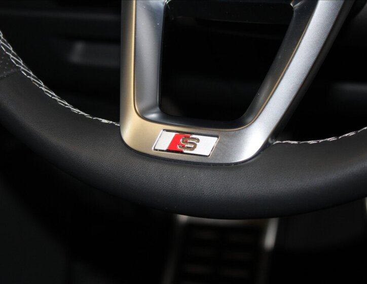 Audi Q7 SUV / Terénní 3,0 l 210 kw