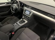 Volkswagen Passat Kombi 2,0 l 140 kw