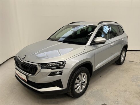 Škoda Karoq SUV / Terénní 1,5 l 110 kw