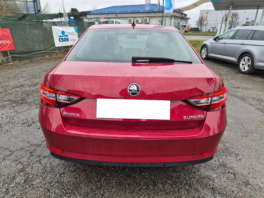 Škoda Superb