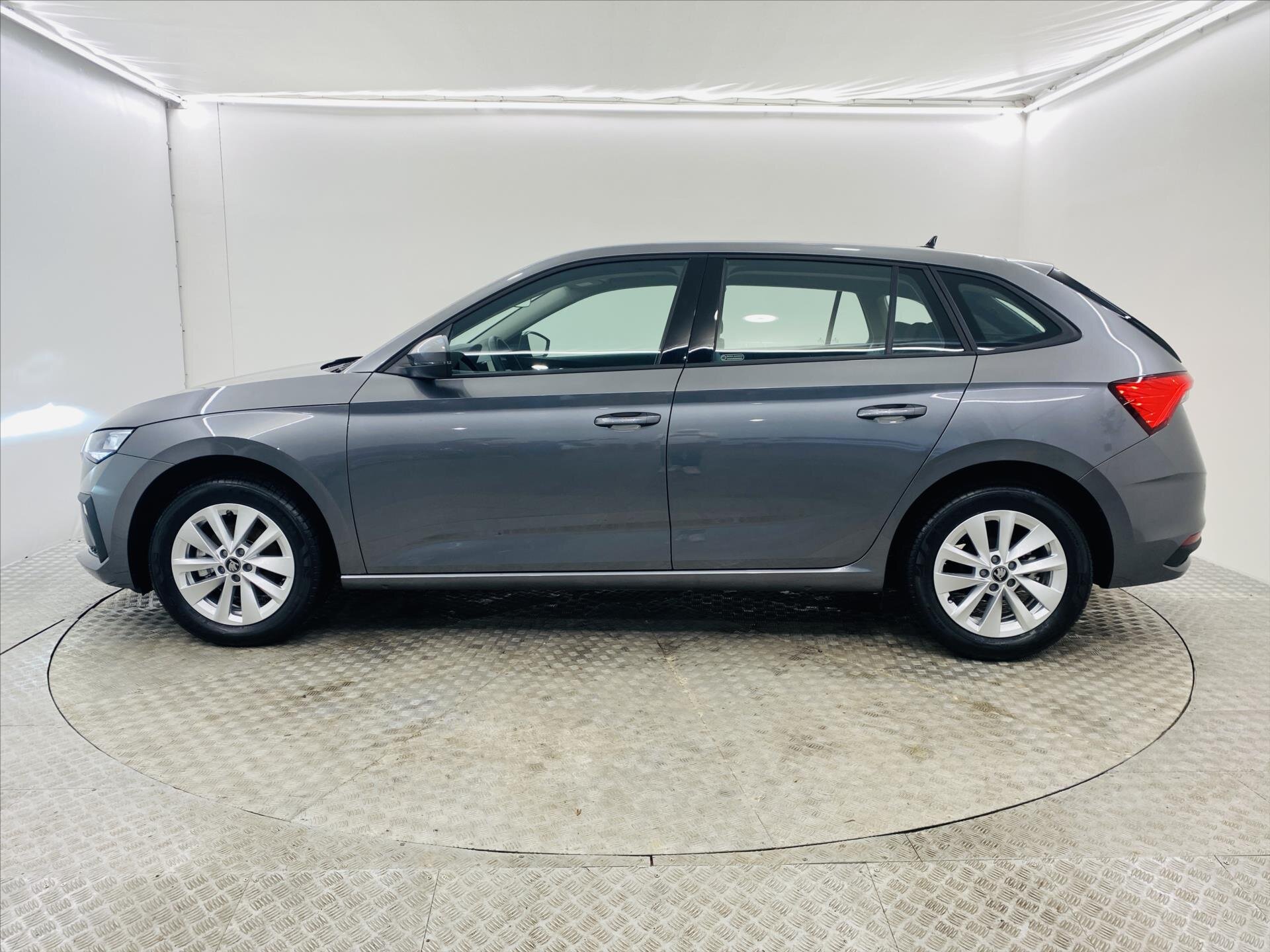 Škoda Scala Hatchback 999,0 85 kw